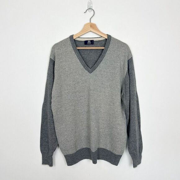 Boggi Milano V Neck Jumper Sweater Grey Herringbone Wool